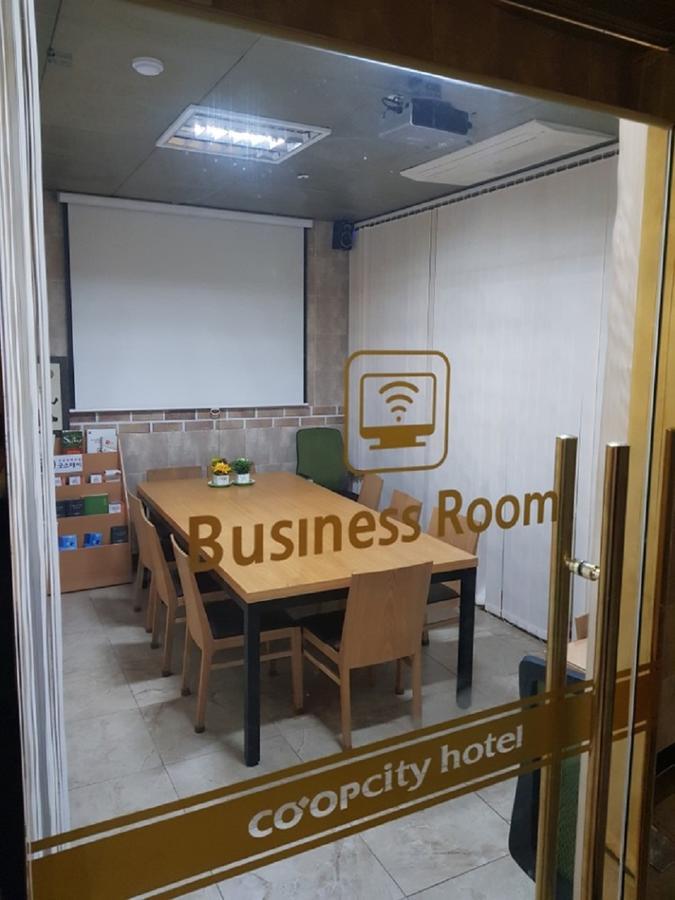 Coop City Hotel Oryu Station Szöul Kültér fotó